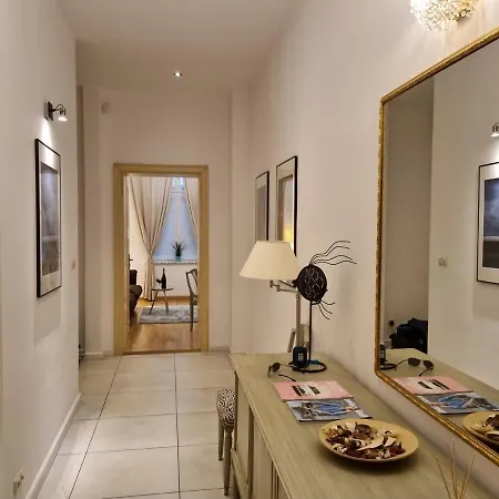 Sobieski1 - Monte Cassino By Oneapartments 아파트 *